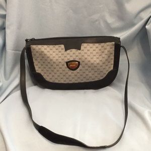 Gucci Shoulder Bag Aunthentic